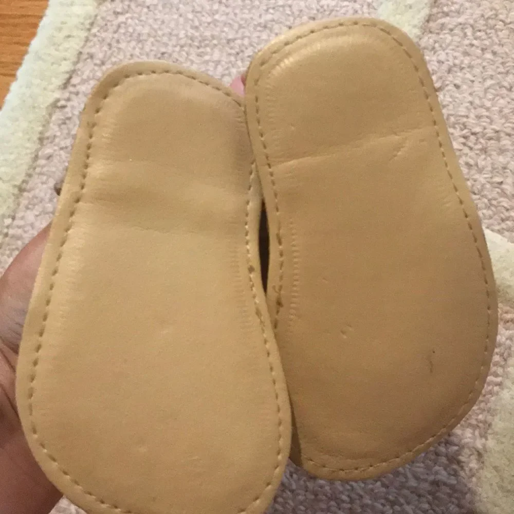 Gap shoes